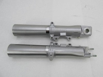 Harley-Davidson Touring Front Fork Lower Leg Sliders R 46502-06 L 4649