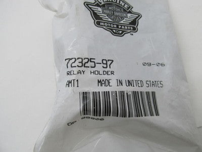 2001 Harley-Davidson Genuine NOS FLHTCUI Relay Holder 72325-97