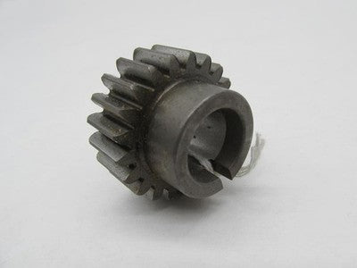 Harley-Davidson Genuine NOS Pinion Shaft Gear Red 24043-93