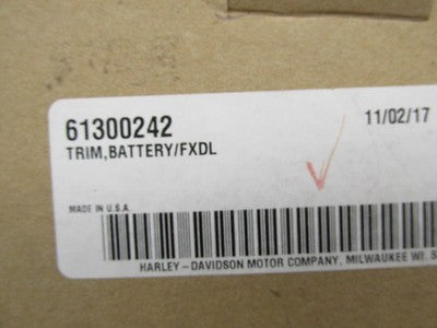 Harley Davidson Genuine NOS Battery Trim Low Rider 61300242