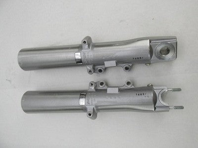Harley-Davidson Touring Front Fork Lower Leg Sliders R 46502-06 L 4649