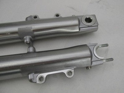 Harley-Davidson Touring Front Fork Lower Leg Sliders R 46502-06 L 4649