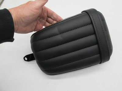 Harley-Davidson OEM NOS Tuck & Roll Rear Passenger Pillion Seat, Blac