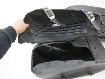 Pair of Harley-Davidson Genuine Teardrop Leather Saddlebags 79056-01 7