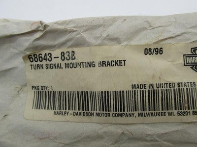 Harley Genuine NOS Touring Tour Glide Rear Turn Signal Bracket 68643-8