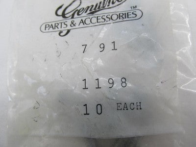Lot of 10 Harley-Davidson Genuine NOS Screws 1198