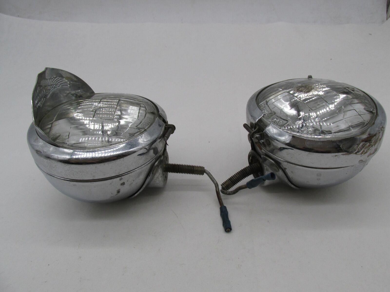 Pair of Harley Davidson Genuine Guide H 0 62 Driving Auxiliary Spot Lamps Lights