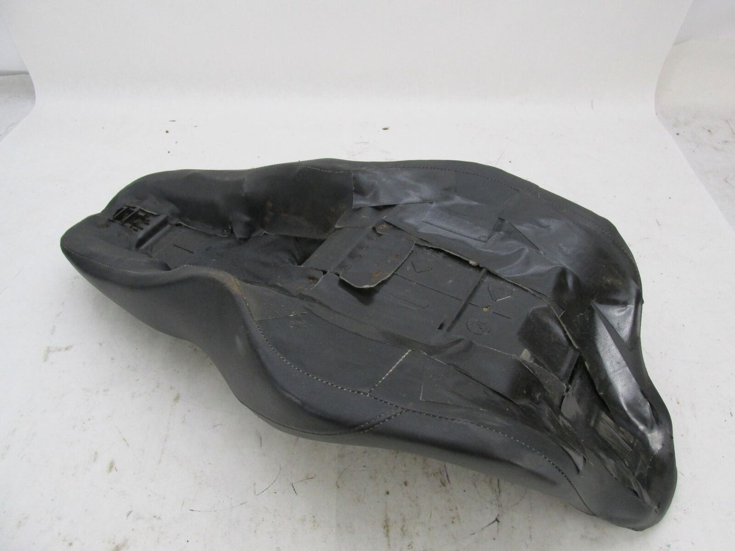 Harley Davidson Genuine Stock Touring Road King Electra Glide Black Seat