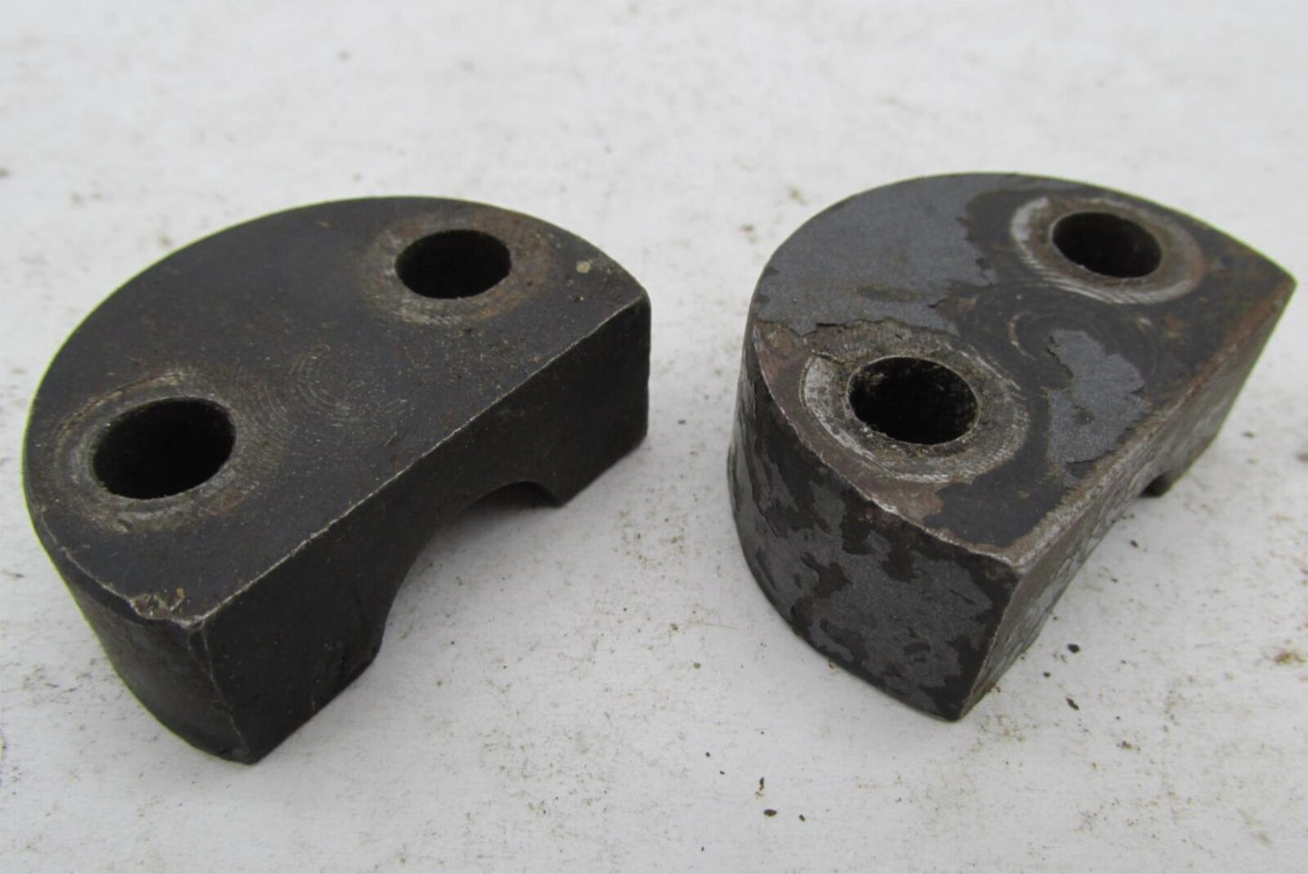 Pair of Vintage Triumph 97-1844 Fork Axle Clamps TR6 T120 650 1965-70
