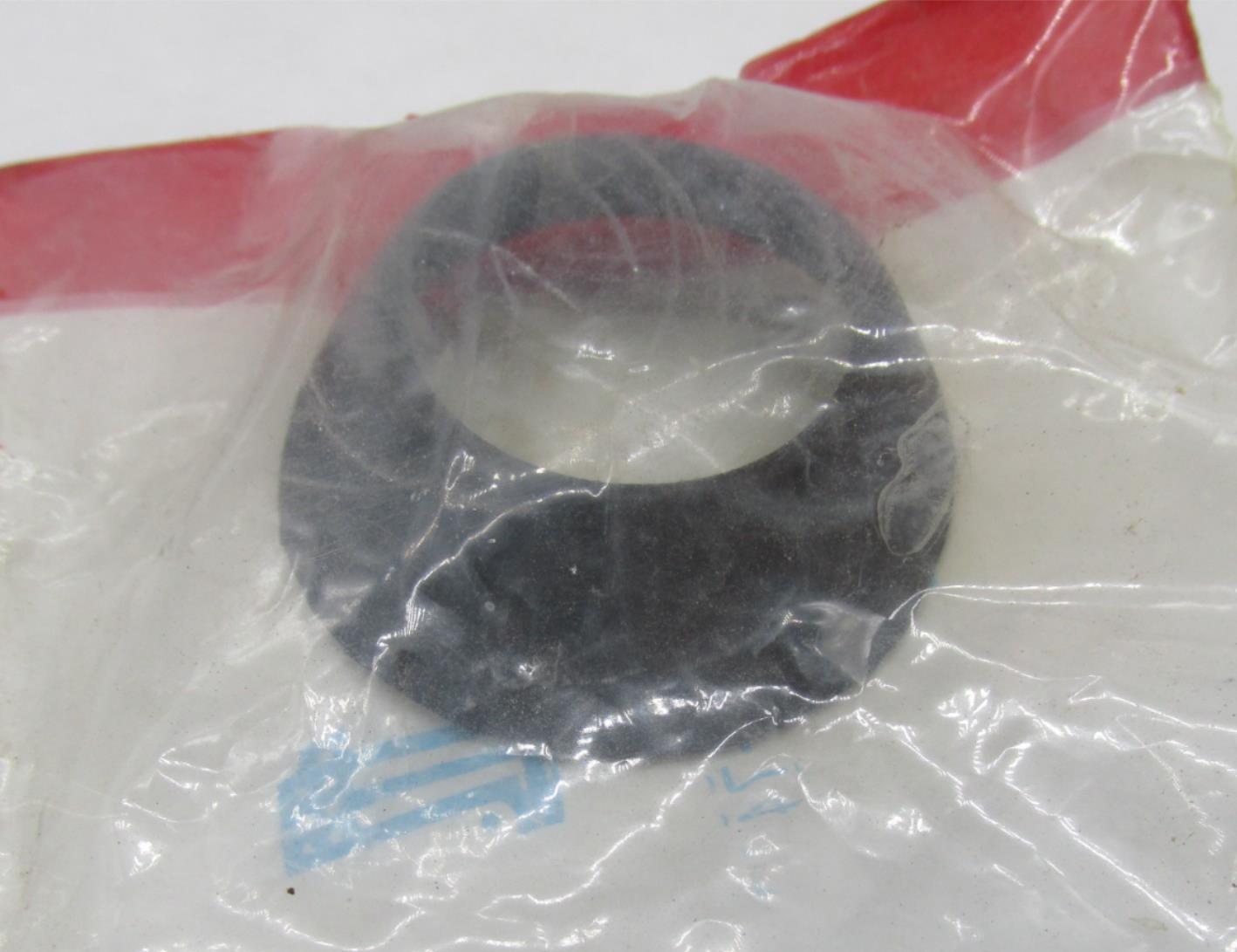 Harley-Davidson Genuine NOS FX XL Front Brake Caliper Seal Boot 44278-74