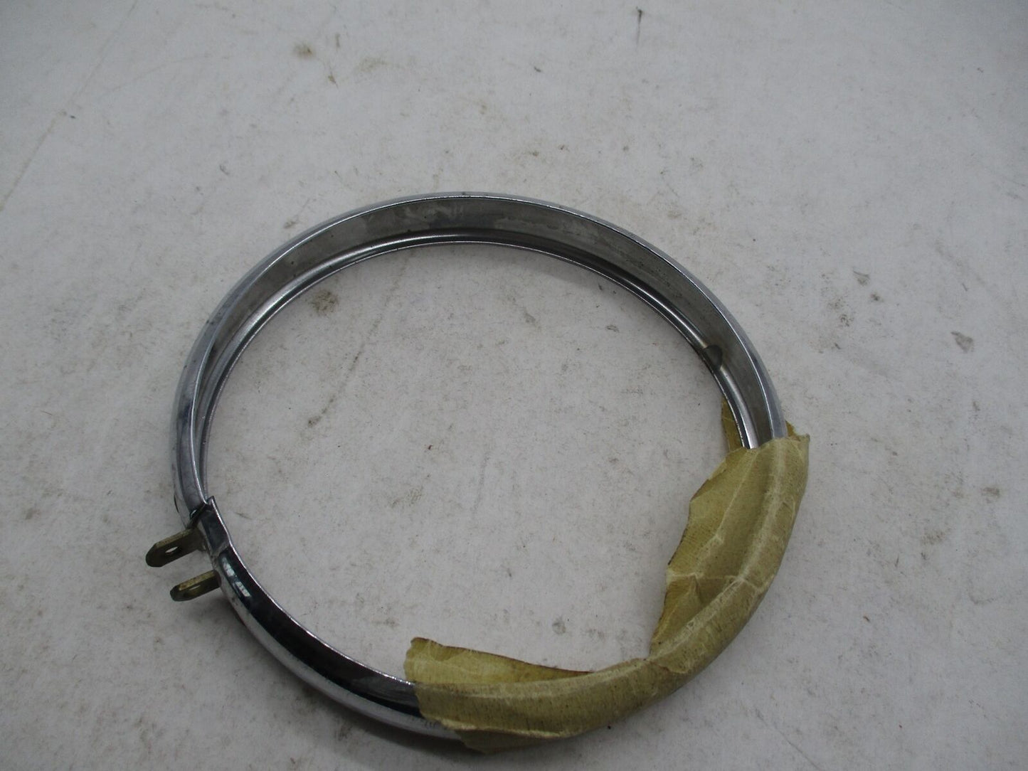 Harley Davidson Genuine NOS Knucklehead Spot Passing Lamp Trim Ring 68668-38