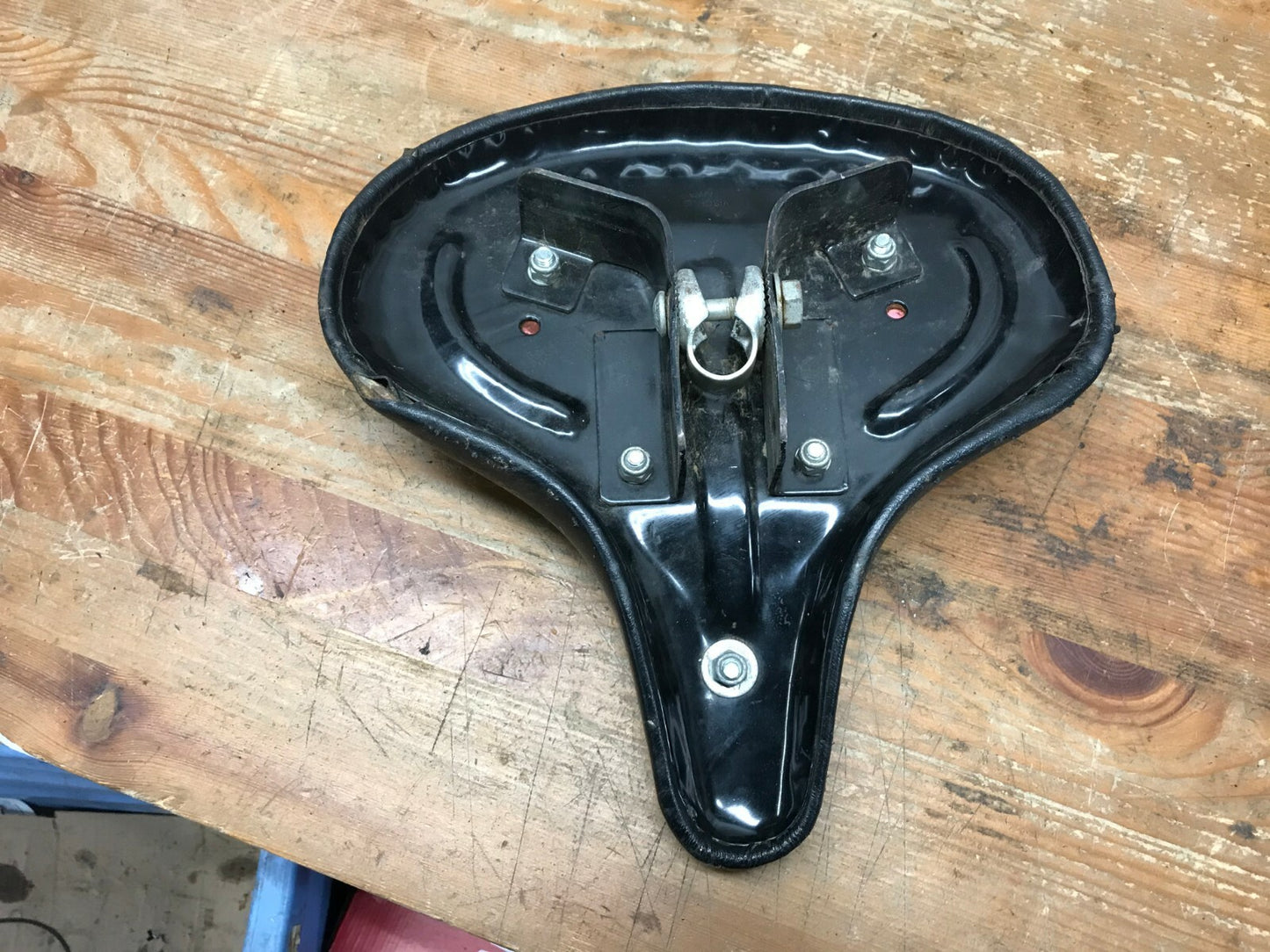 Schwinn Viscount 7148 Large Black Cushion Bike Bicycle Seat