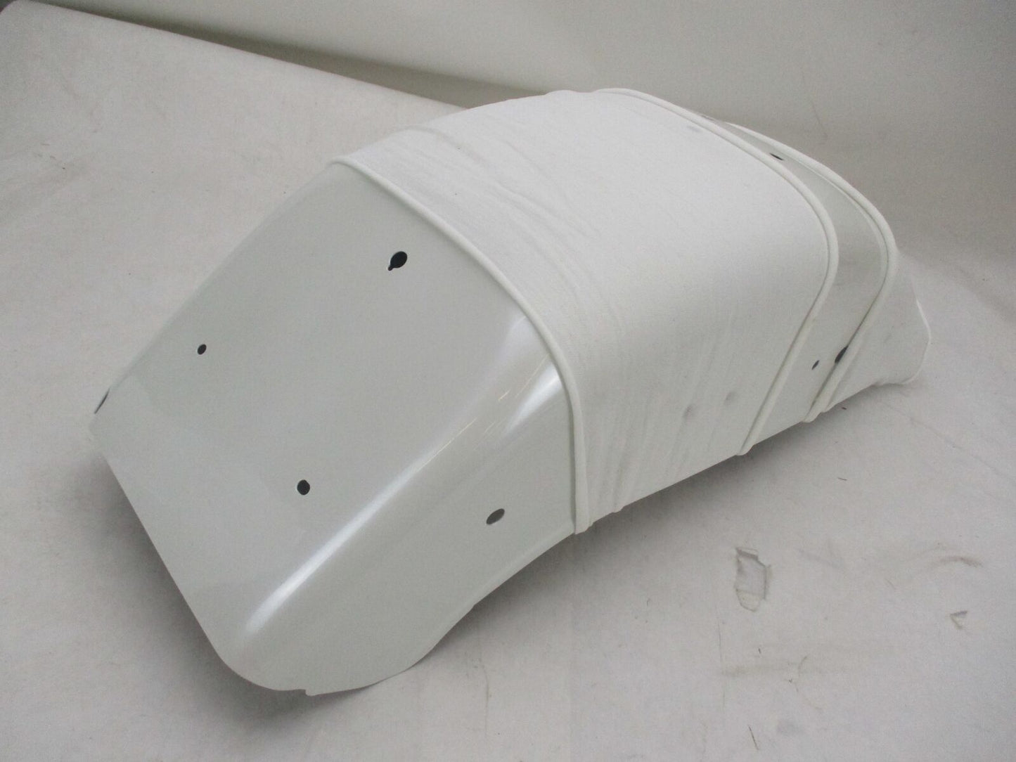 Harley Genuine NOS Softail Deuce White w/ Ghost Flame Rear Fender 59759-03