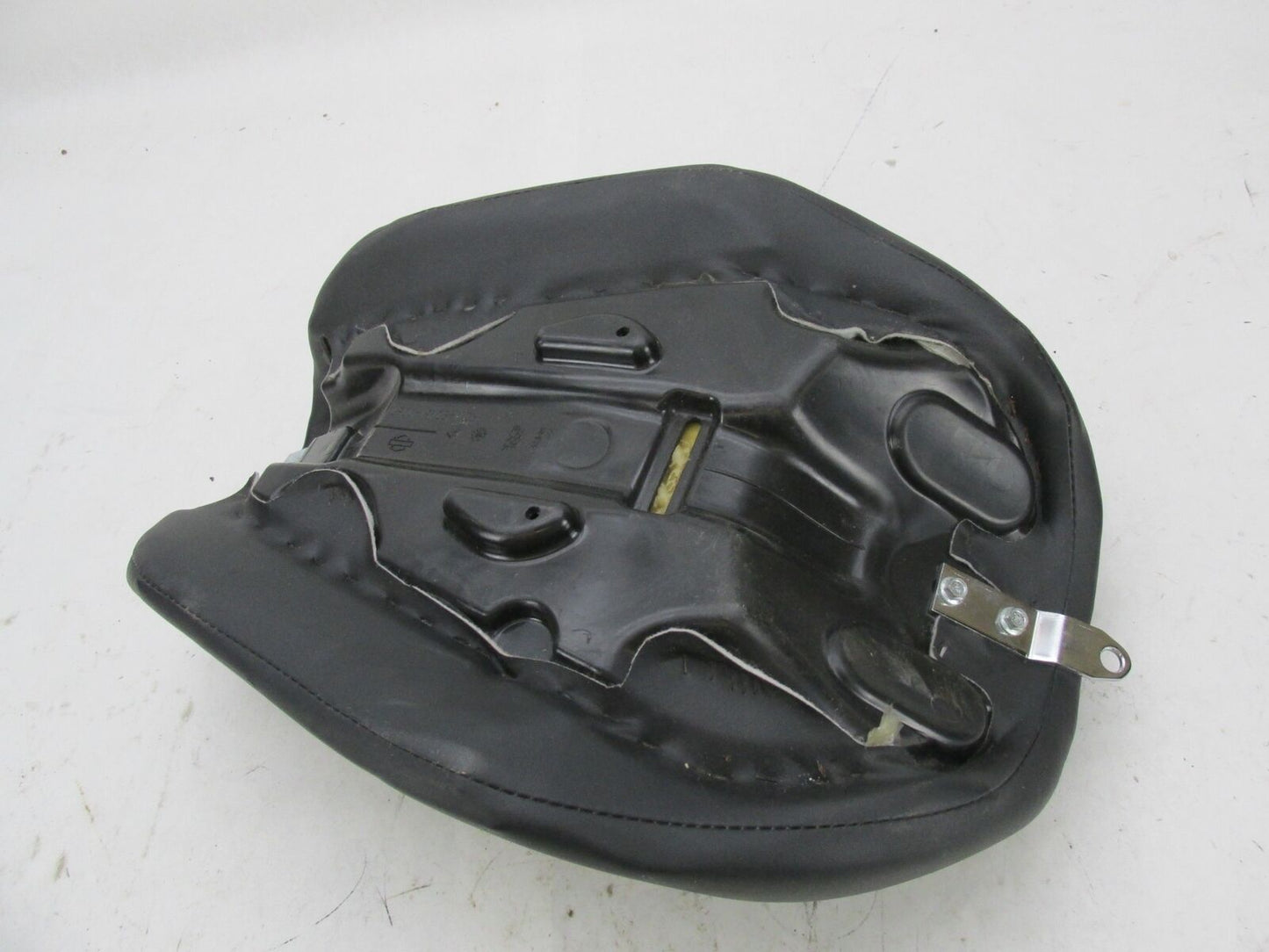 Harley Davidson Genuine 2006 - 17 Dyna Solo Seat FXD FXDB FXD