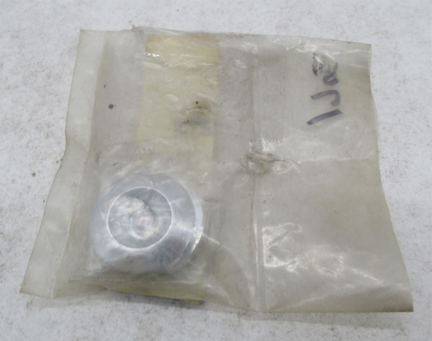 Lot of 2 Harley Davidson 1991 - Up Softail Flatside Tank Washers 25590