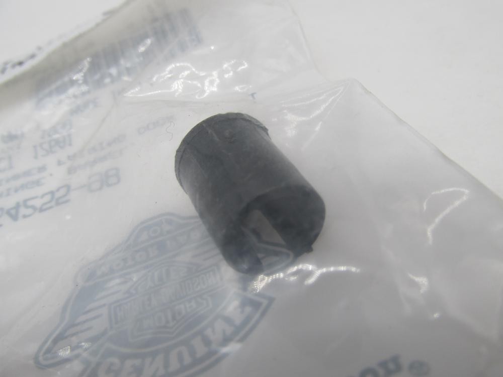 Harley-Davidson Genuine NOS Inner Fairing Door Hinge Barrel 64255-98