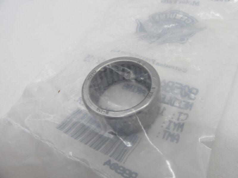 (1) One Single Harley Davidson Genuine NOS Needle Bearing 9058A