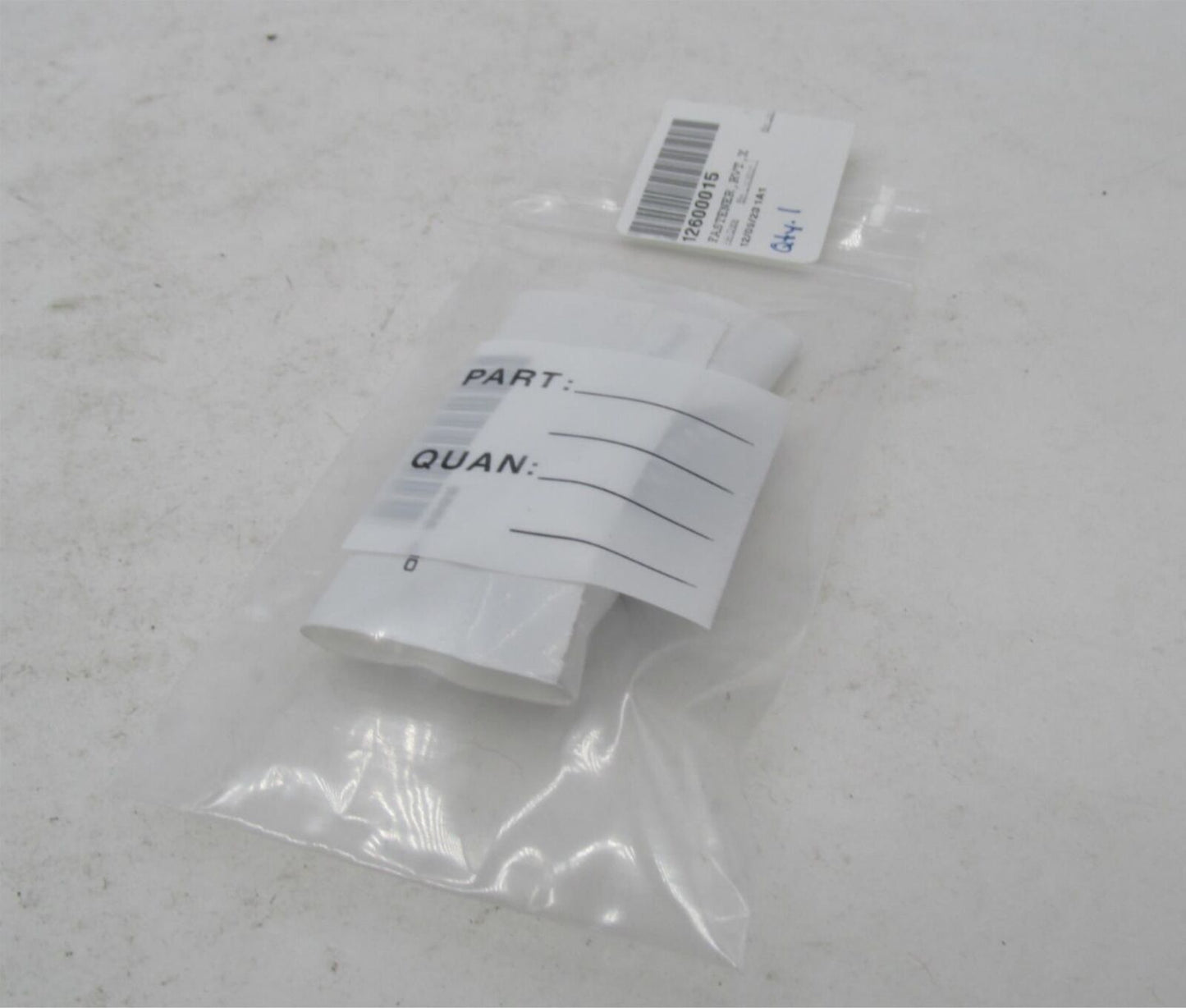 One (1) Harley-Davidson Genuine NOS Tree Fastener 12600015
