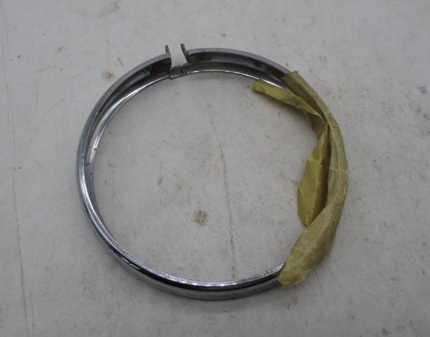 Harley Davidson Genuine NOS Knucklehead Spot Passing Lamp Trim Ring 68668-38