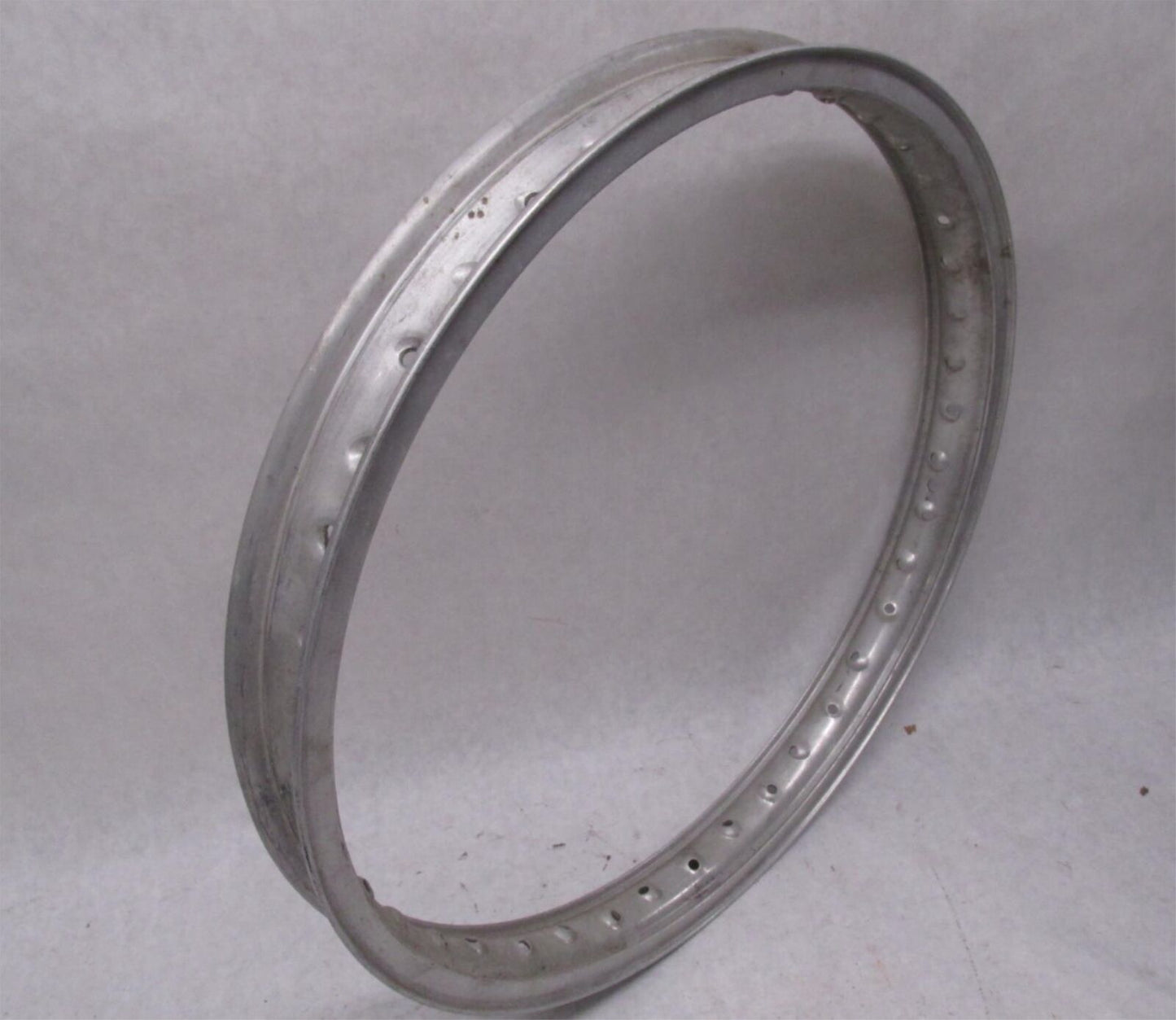 Vintage San Remo Aluminum 40 Spoke Motorcycle Wheel Rim 2.25x19" 1.6 x 19 #10