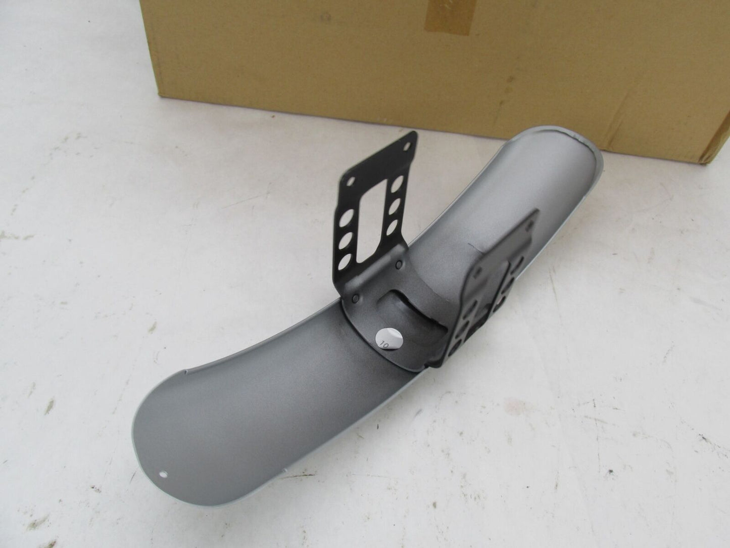Harley Davidson Genuine NOS XL 1200N Brilliant Silver Front Fender 59712-07 COV