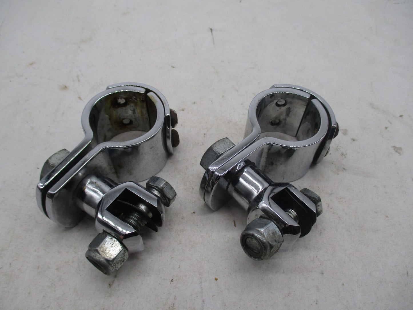 Pair of Harley Davidson Chrome Highway Peg Mounts Bracket Clamps