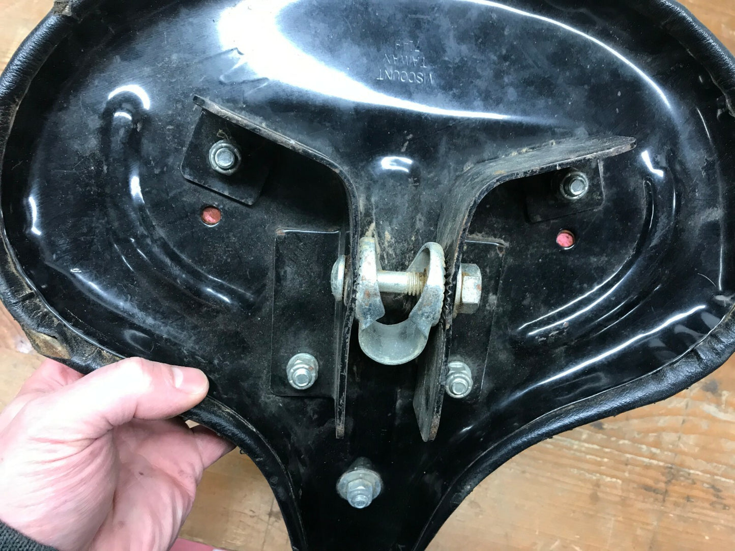 Schwinn Viscount 7148 Large Black Cushion Bike Bicycle Seat
