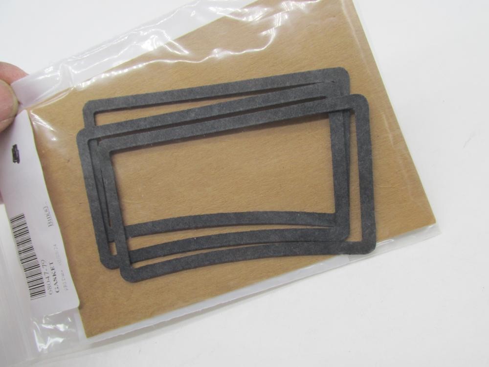 Lot of 3 Harley-Davidson Genuine NOS Lamp Lens Gaskets 68047-79