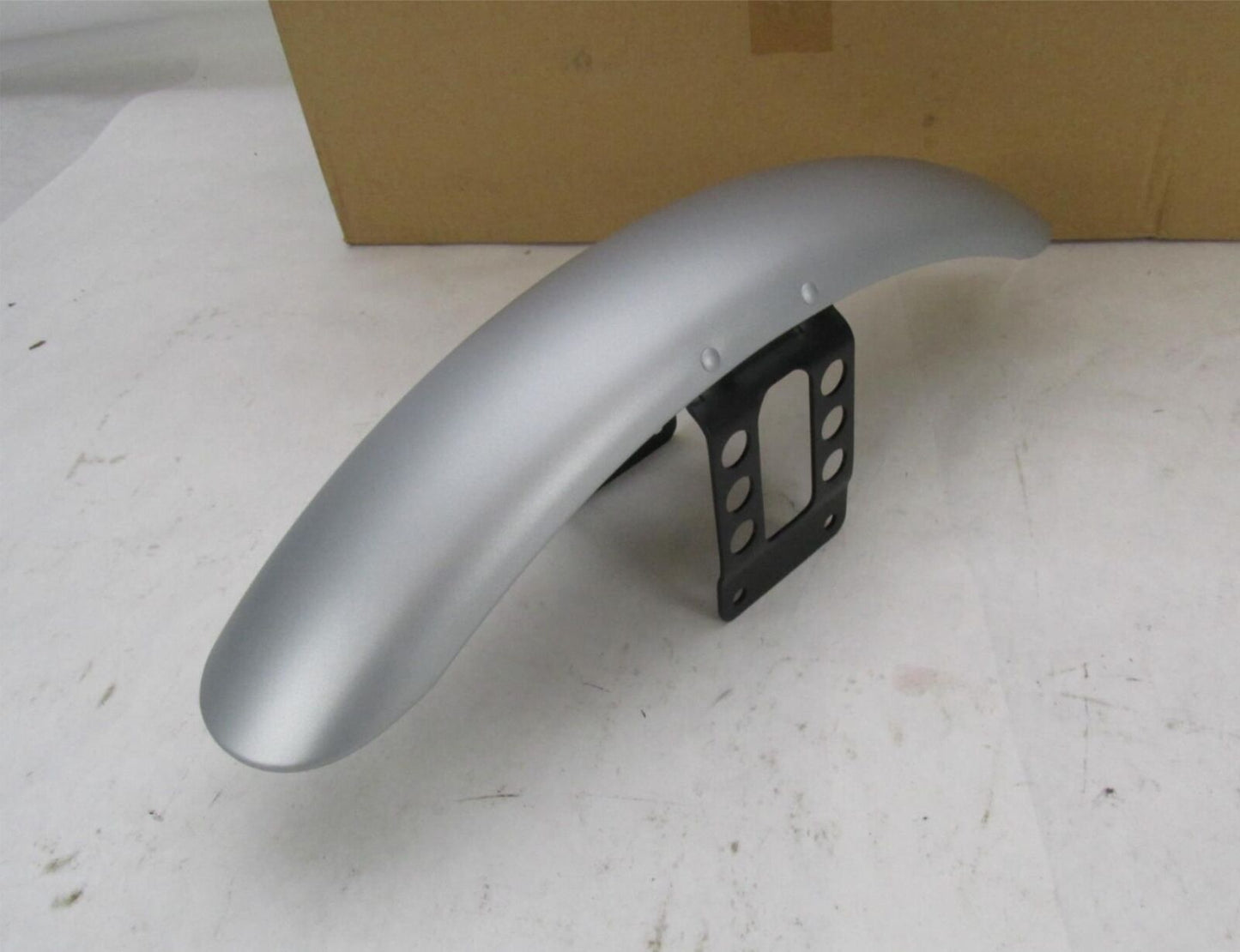 Harley Davidson Genuine NOS XL 1200N Brilliant Silver Front Fender 59712-07 COV