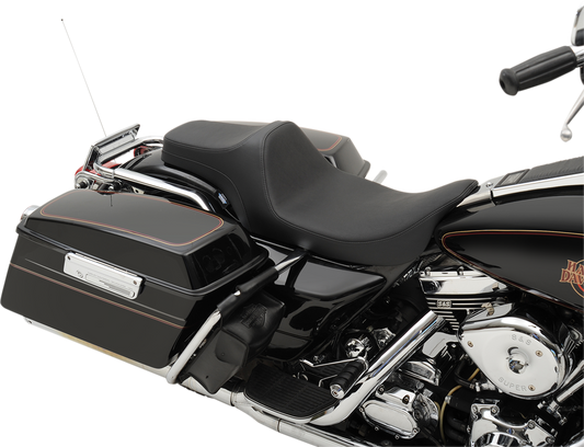 Drag Specialties Predator III Seat Smooth 0801-1128