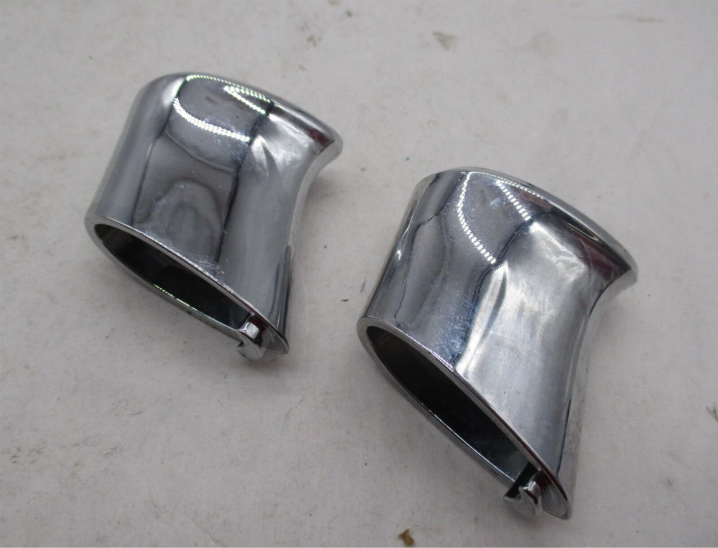 Pair of Harley Davidson Chrome Narrow Turn Signal Standoffs XL FXD FXST FXR