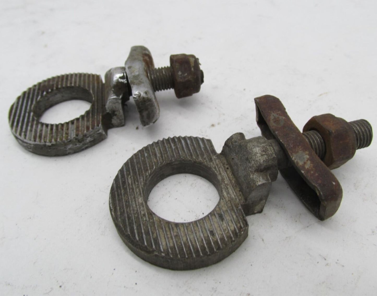 Pair Triumph 1954-73 650 6T T110 T120 TR6 Rear Axle Chain Tensioner Adjusters