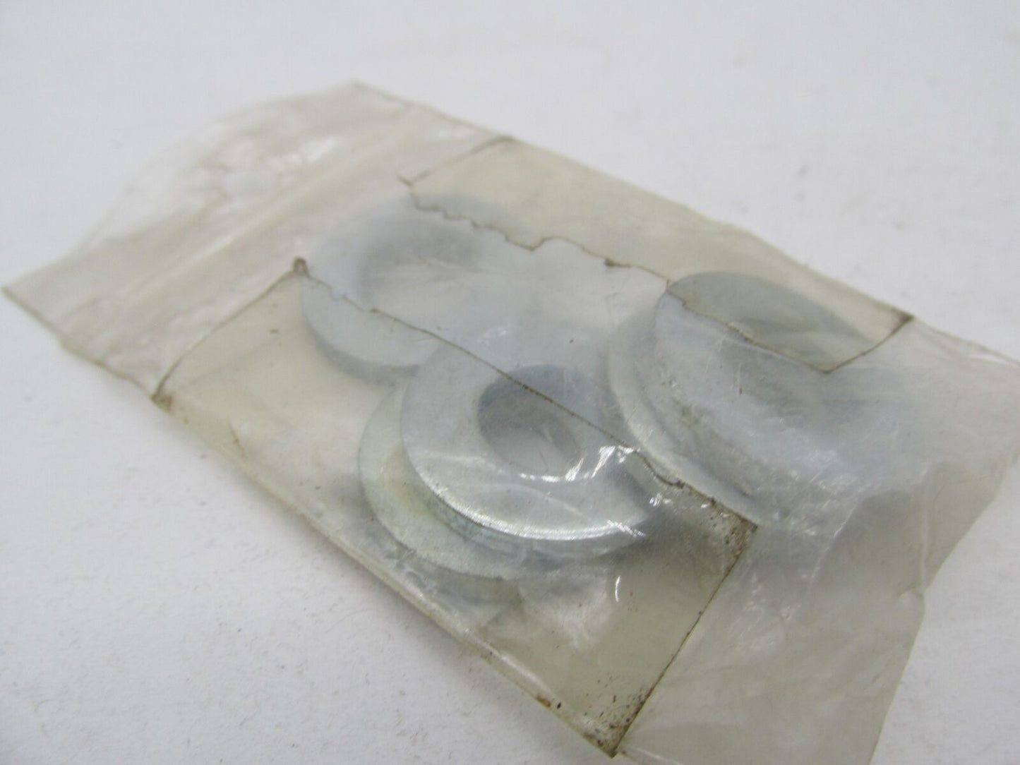 Lot of 4 Harley Davidson Genuine NOS Washers 6495HW