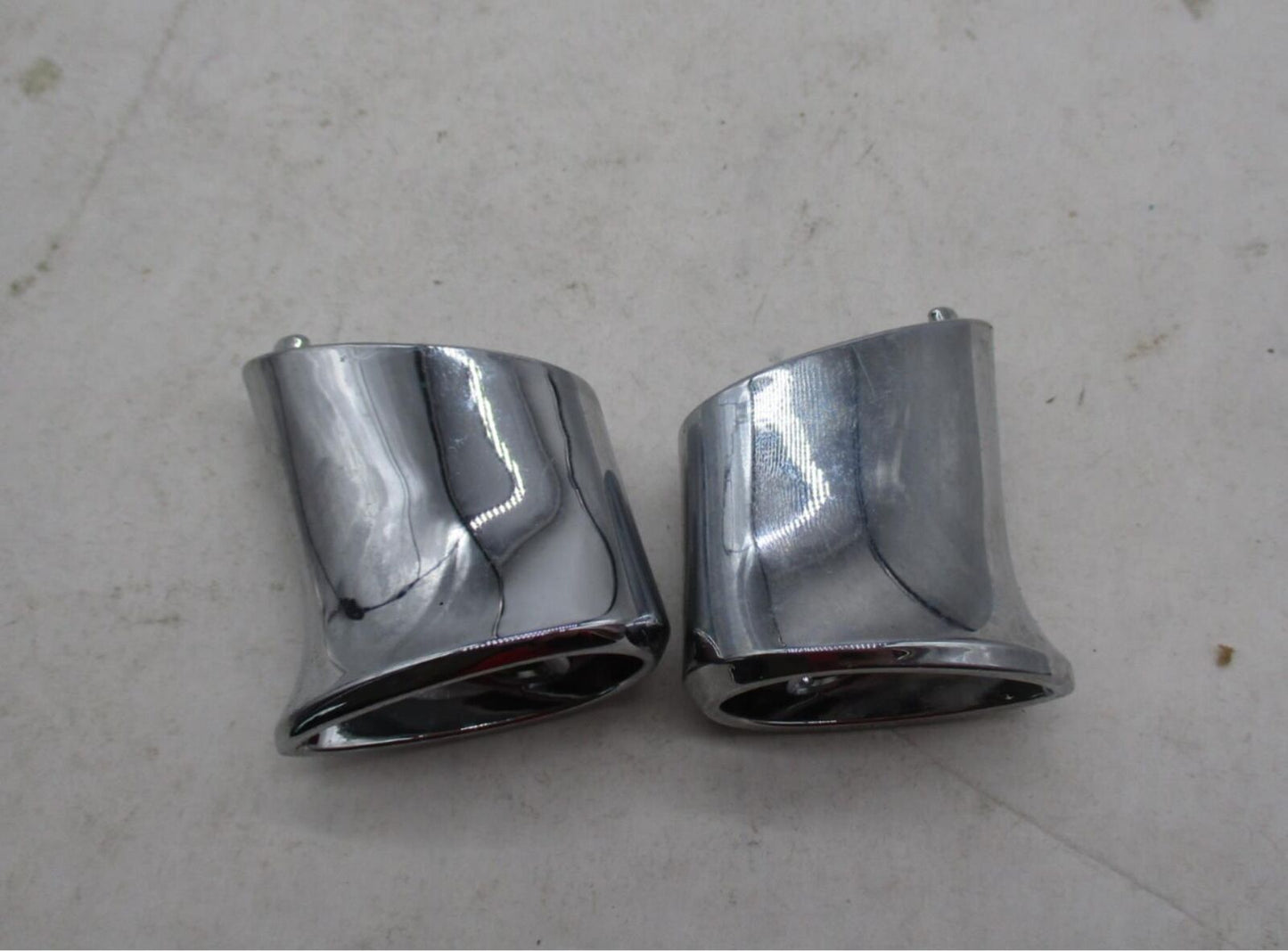Pair of Harley Davidson Chrome Narrow Turn Signal Standoffs XL FXD FXST FXR