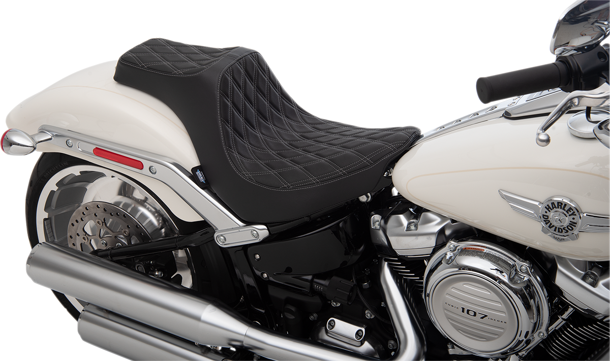 Drag Specialties Predator III Seats Black Silver 0802-1189