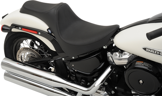 Drag Specialties Predator III Seat Smooth 0802-1144