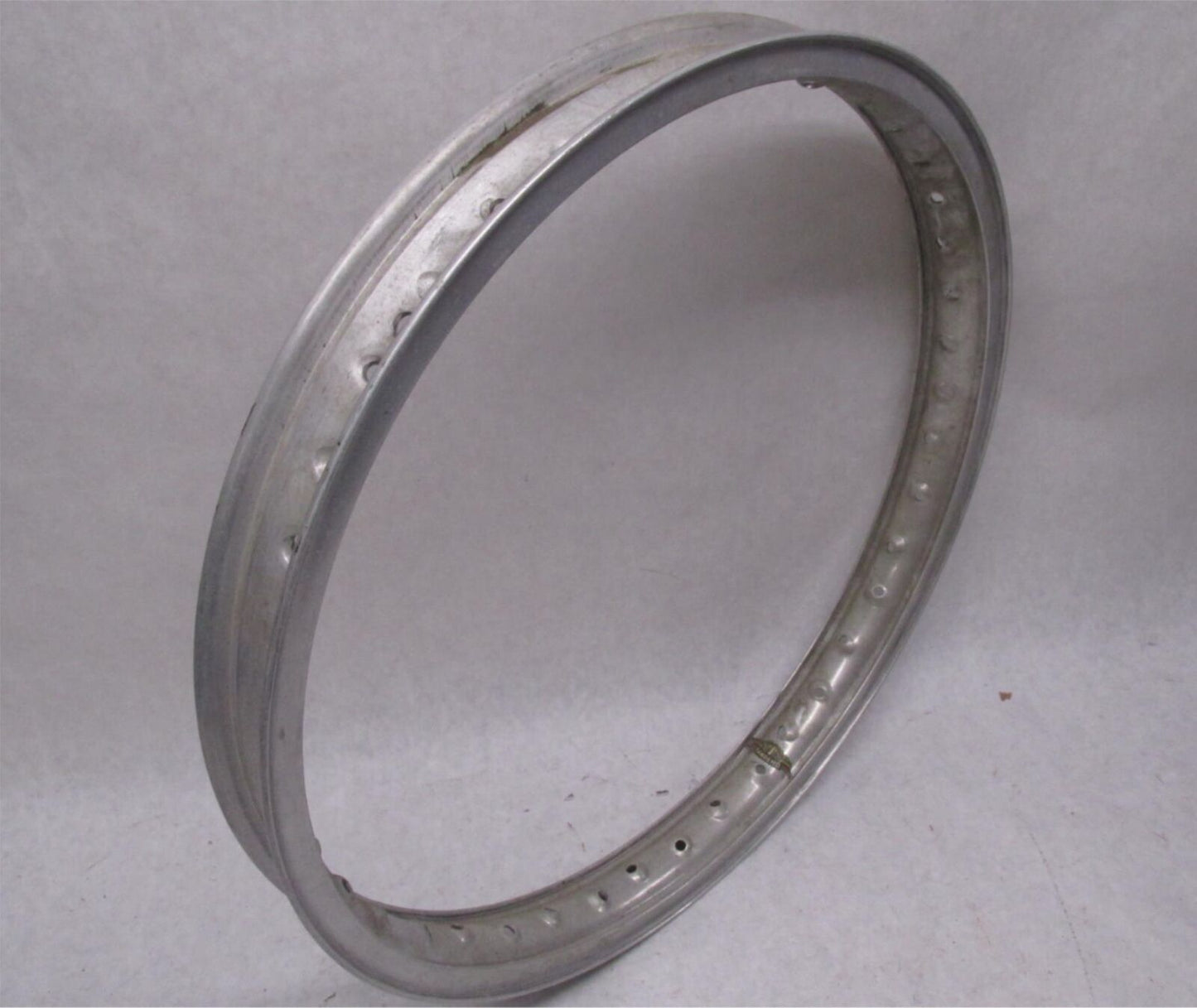 Vintage San Remo Aluminum 40 Spoke Motorcycle Wheel Rim 2.25x19" 1.6 x 19 #10
