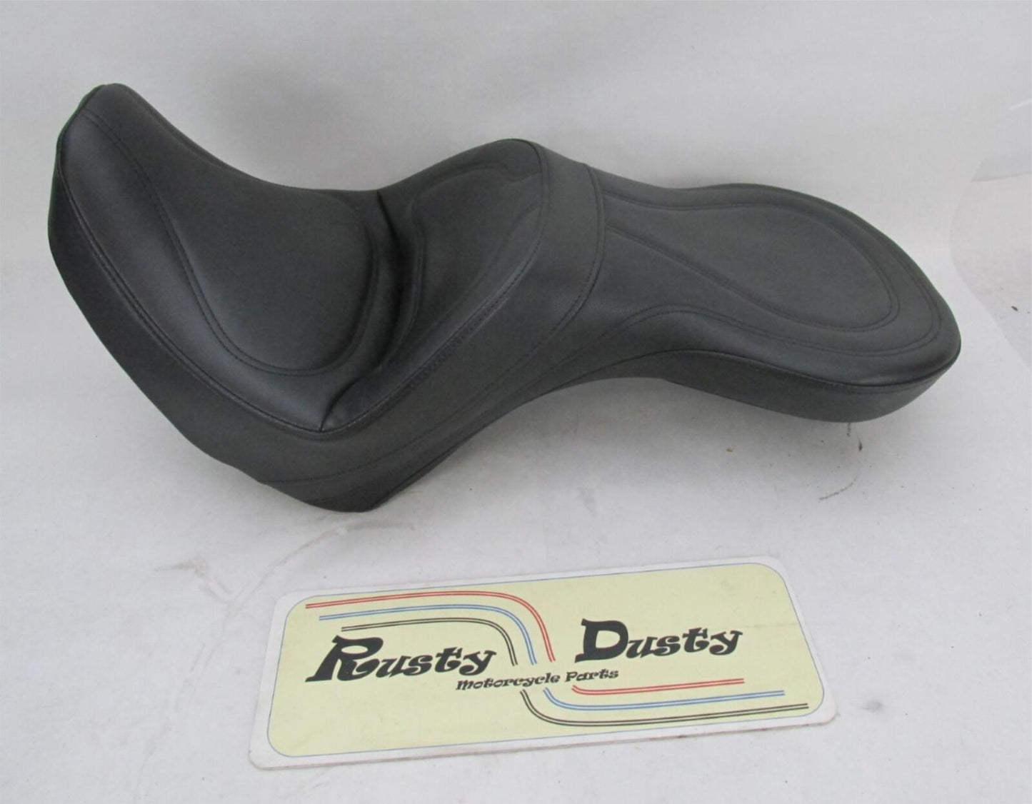 Saddlemen Explorer Seat Black Stitch Harley-Davidson Softail FXST/FLST 00-05