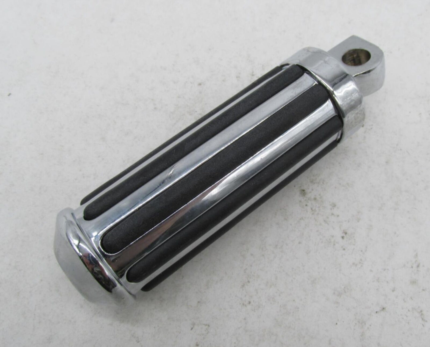 Harley Davidson Chrome Round Rubber Ribbed Foot peg