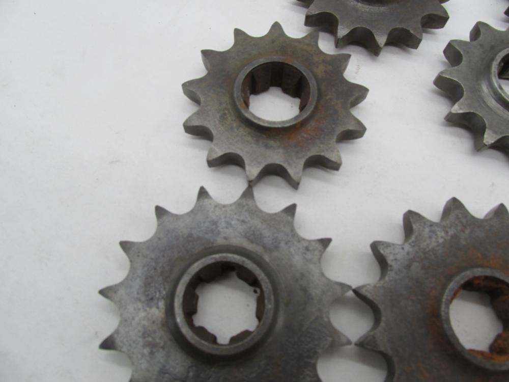 Mixed lot of 8 Harley Davidson Aermacchi Transmission Sprockets Gears