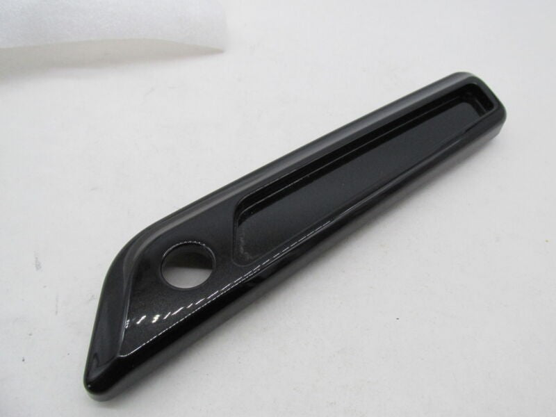 Harley-Davidson Right Black Earth Saddlebag Latch Faceplate 90200984 EGS