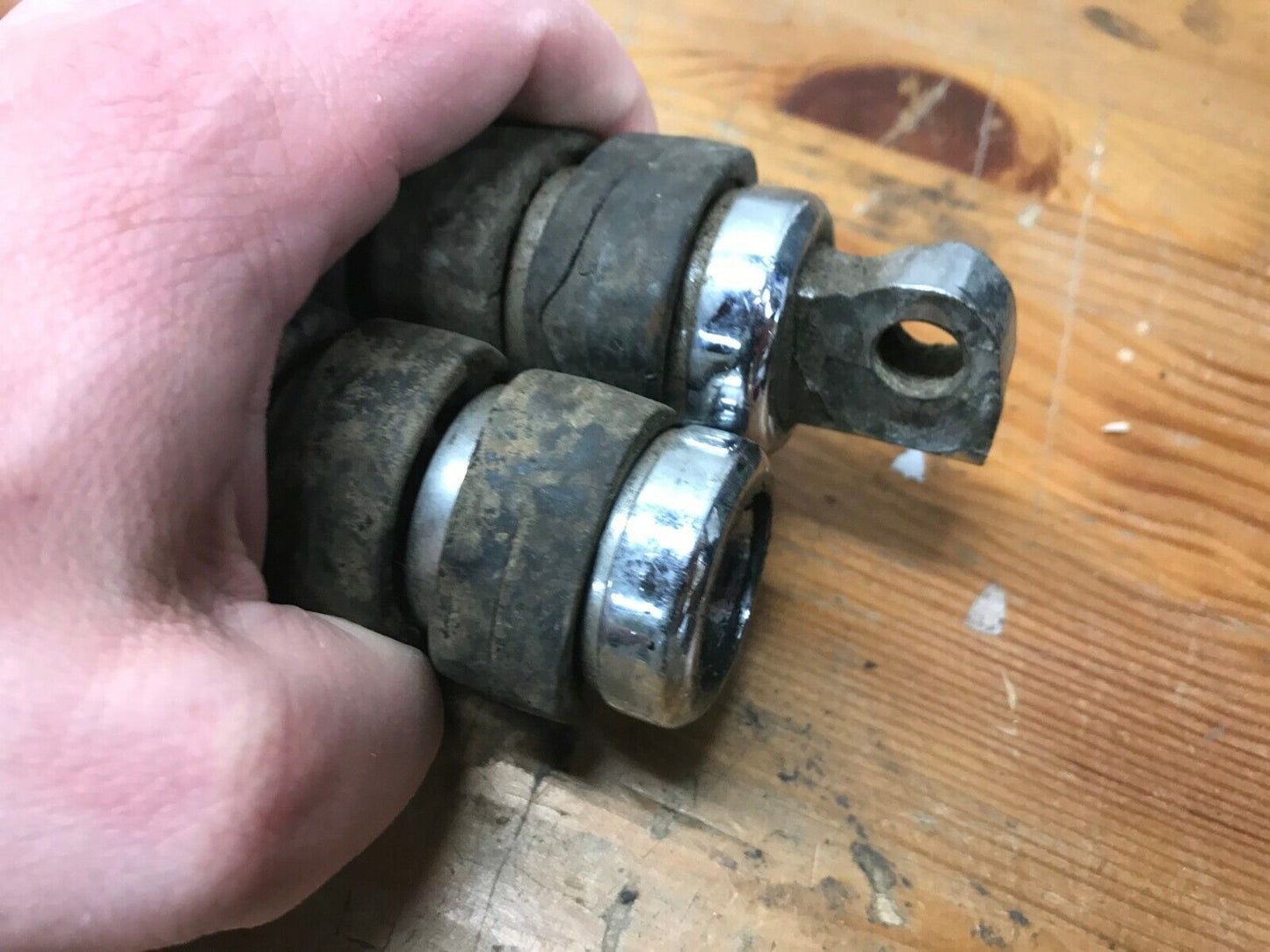 Pair (2) Original Harley Touring Highway Foot Peg Chrome Metal Rubber Shovelhead