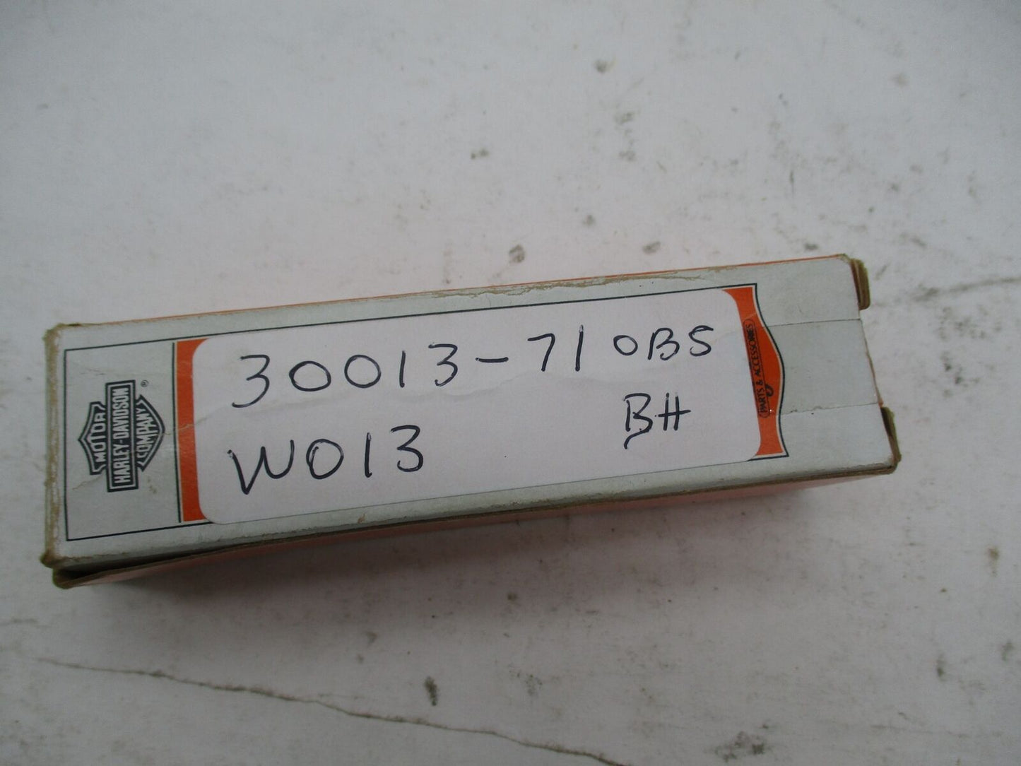 Lot of 10 Harley Davidson Genuine NOS Generator Mounting Bolts 30013-71