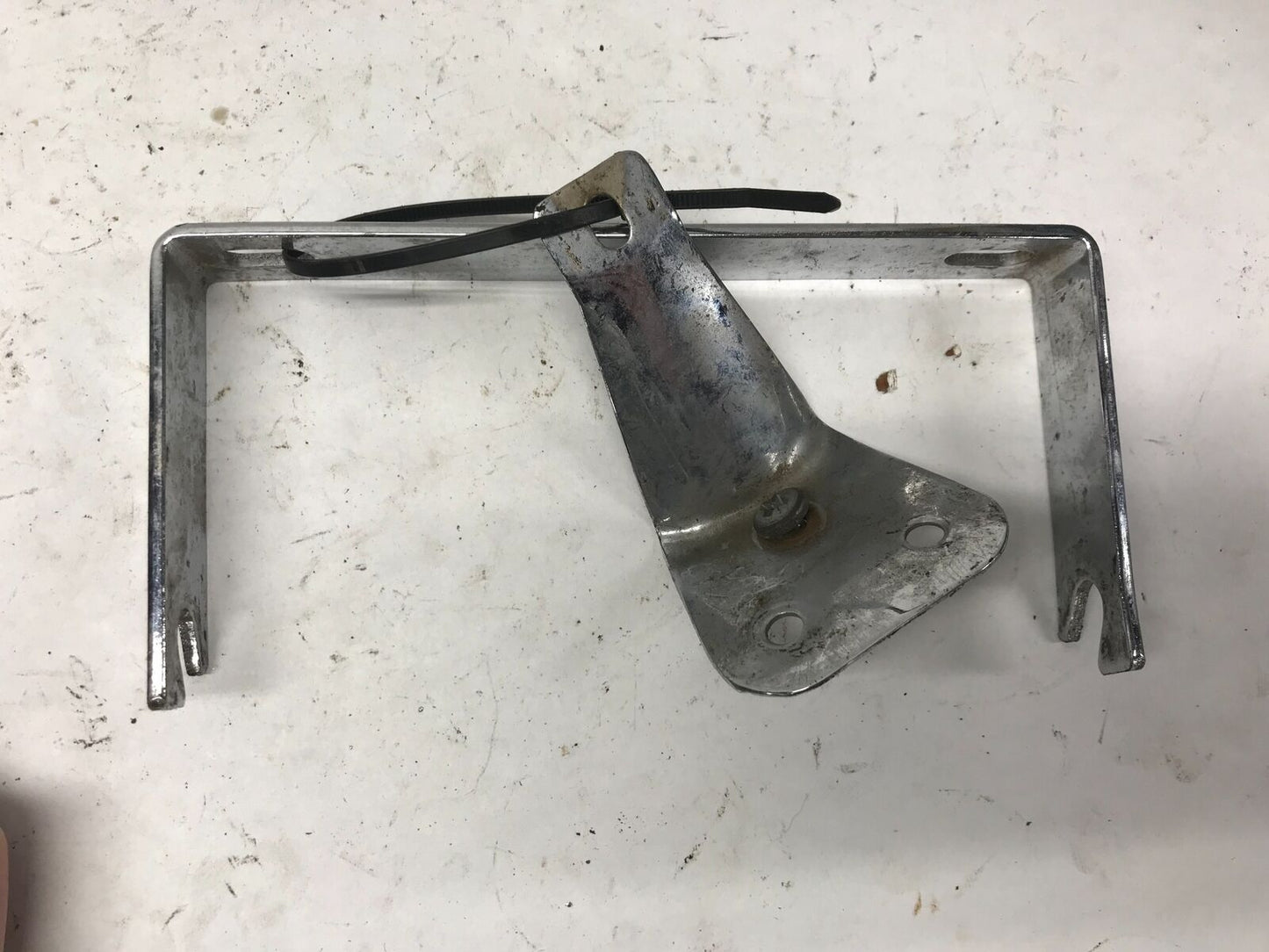 Harley Davidson Battery Bracket Strap Holder Retainer Shovelhead Panhead ironhea