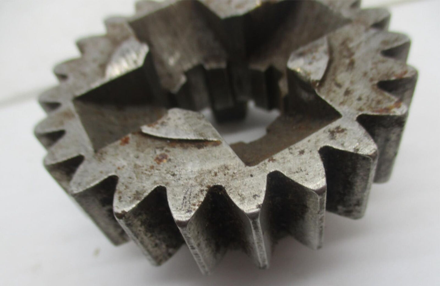 Harley Davidson Mainshaft 2nd Gear 23 Tooth 35296-56A