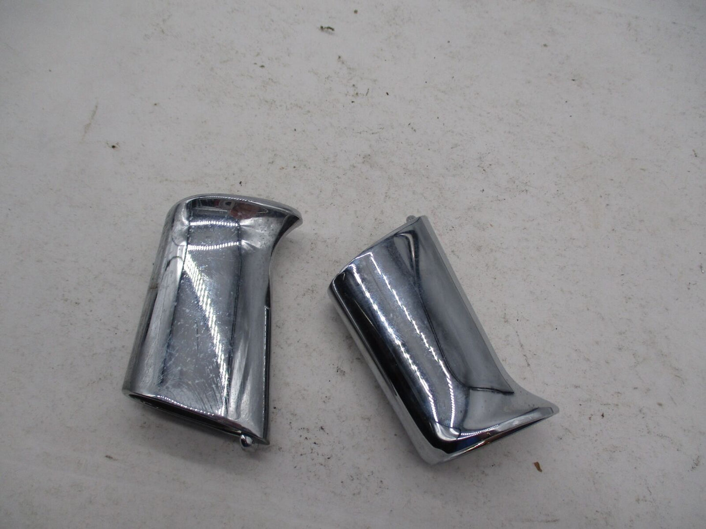 Pair of Harley Davidson Turn Signal Standoff Chrome Mount Bracket XL FX 68480-02