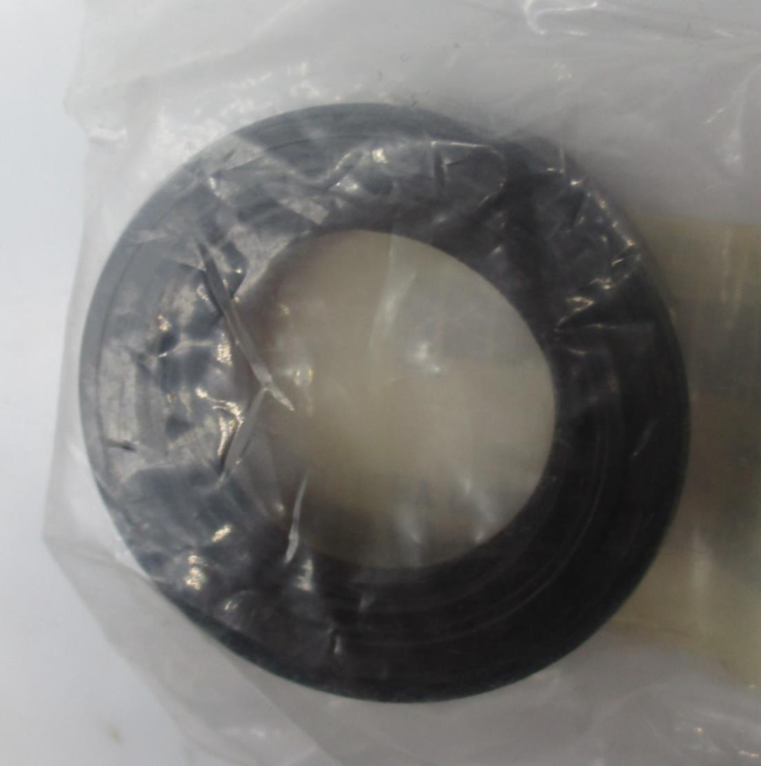 Harley-Davidson Genuine NOS Double Lip Wheel Seal 47519-58