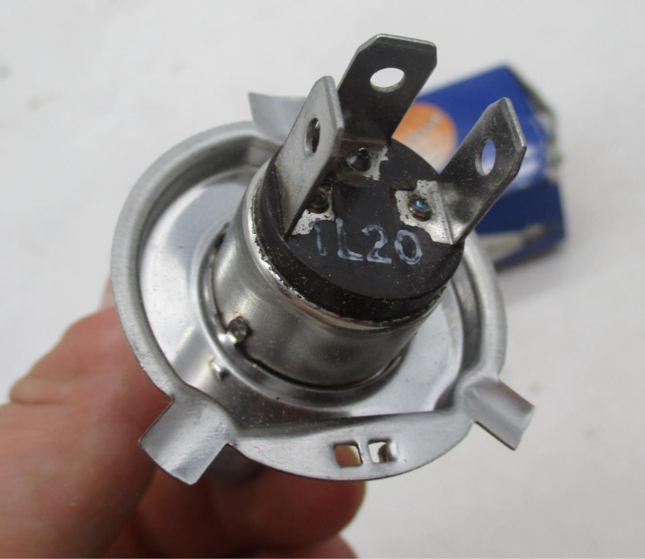 Motorcycle Headlight Bulb Universal Halogen Lamp 12V 55W 4720K H4 P43t