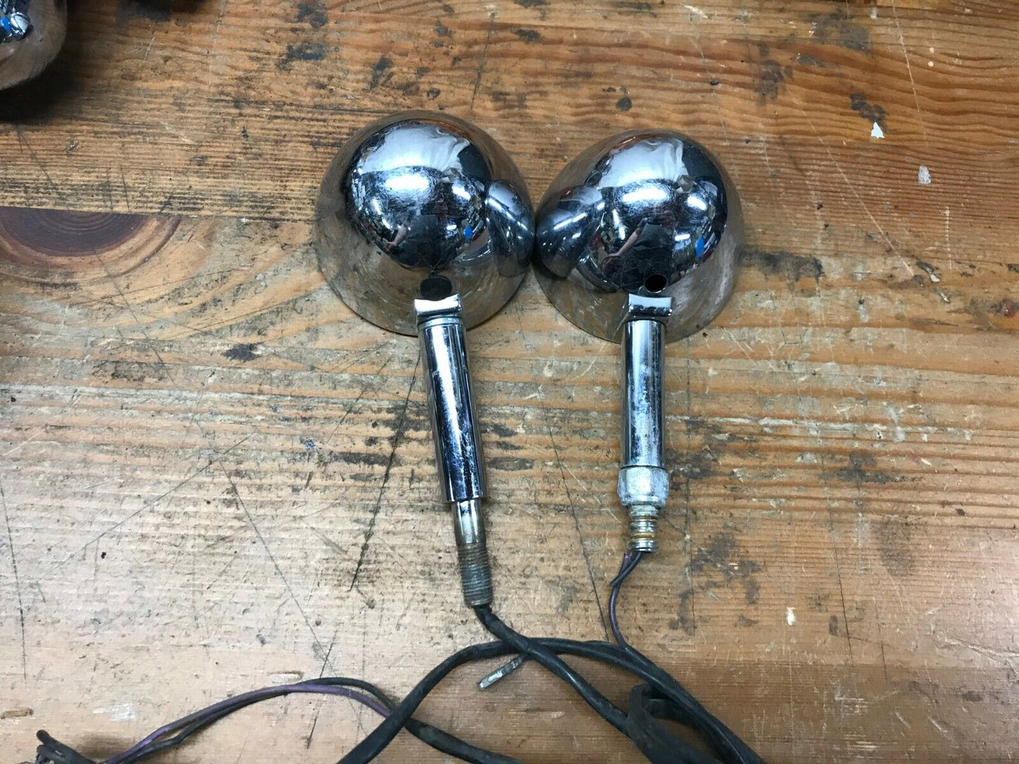 Pair Harley Davidson Bullet Turn Signals Housing and Stalks brackets