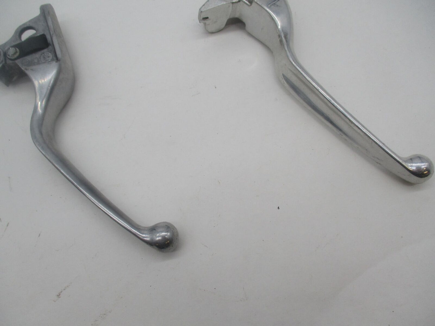 Harley Davidson Touring Hand Brake Clutch Control Lever Set